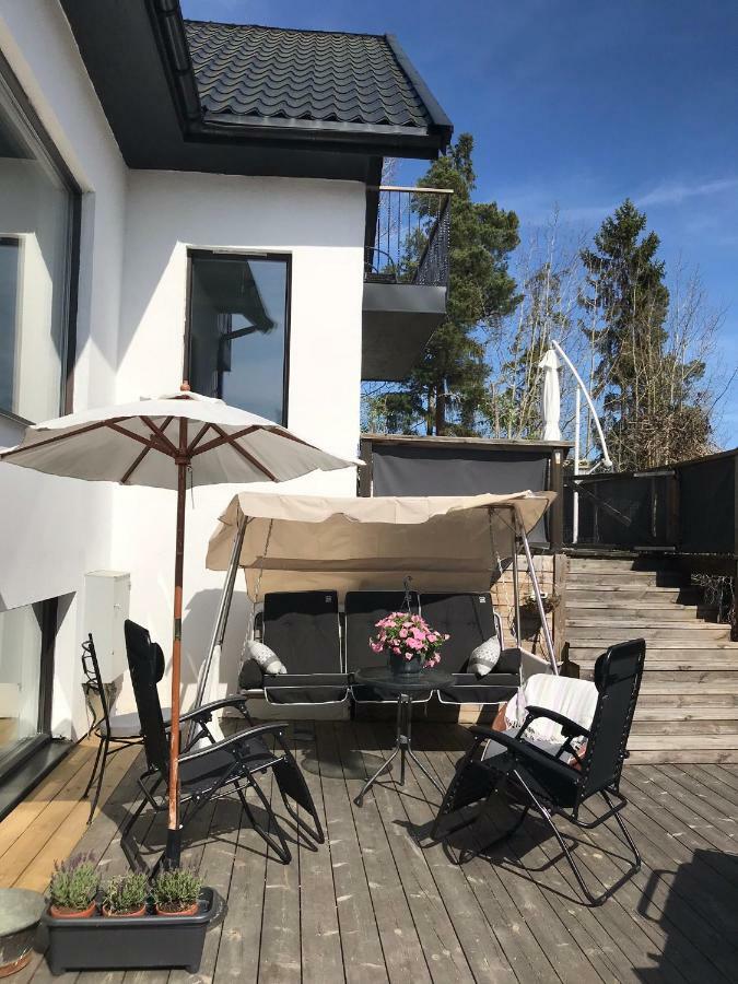 Tyreso Lagenhet I Villa Pa Fornudden מראה חיצוני תמונה