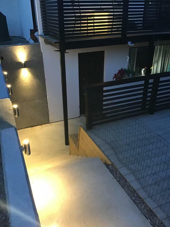 Tyreso Lagenhet I Villa Pa Fornudden מראה חיצוני תמונה