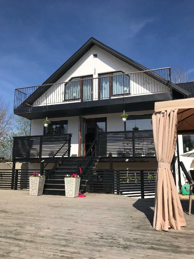 Tyreso Lagenhet I Villa Pa Fornudden מראה חיצוני תמונה